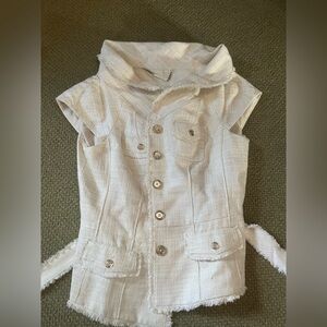Stylish Cream Top White House Black Market